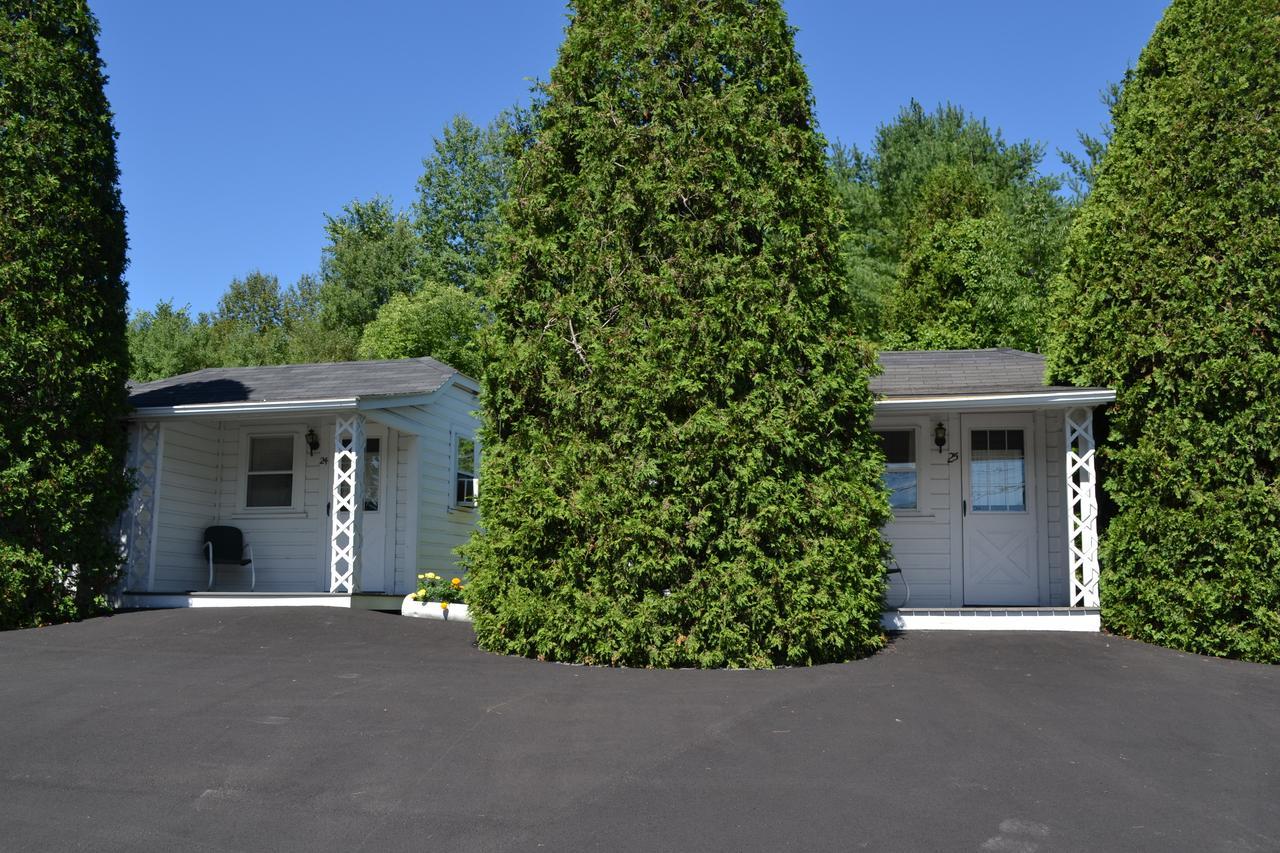 Twin City Motel Barre Exterior photo
